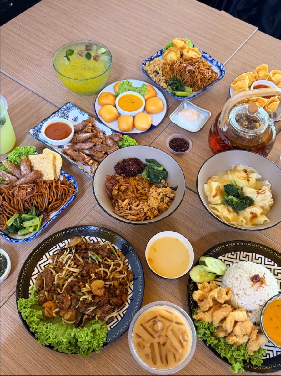 Full Menu Spread